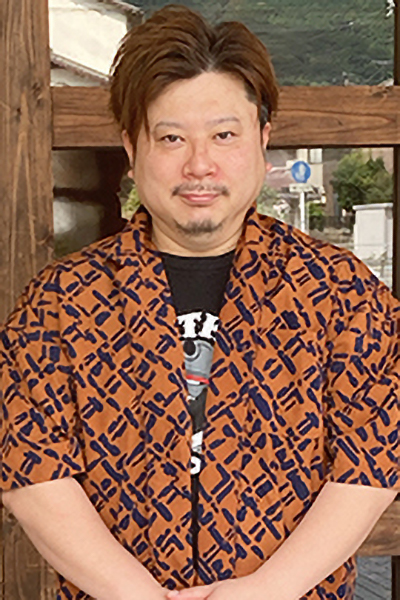 四井店長の顔写真です